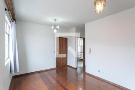 Sala de apartamento à venda com 3 quartos, 90m² em Carlos Prates, Belo Horizonte
