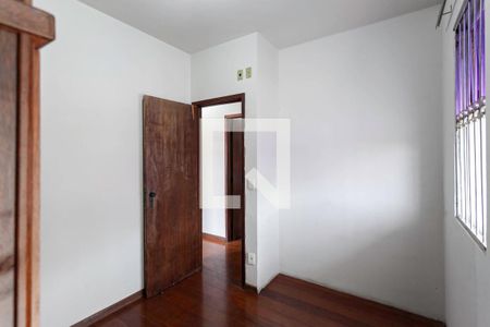 Quarto 2 de apartamento à venda com 3 quartos, 90m² em Carlos Prates, Belo Horizonte