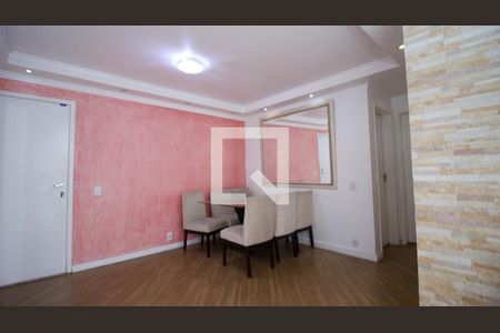 Sala de apartamento para alugar com 2 quartos, 55m² em Sítio da Figueira, São Paulo