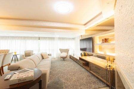 Apartamento para alugar com 4 quartos, 258m² em Centro, Canoas