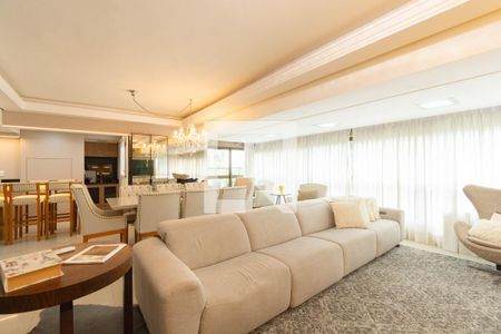 Apartamento para alugar com 4 quartos, 258m² em Centro, Canoas