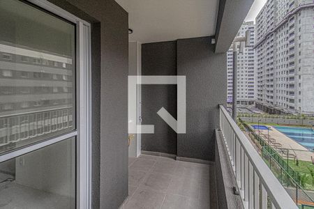sacada e área de serviço_5 de apartamento para alugar com 2 quartos, 42m² em Vila Vermelha, São Paulo
