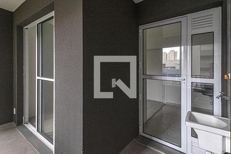 sacada e área de serviço_1 de apartamento para alugar com 2 quartos, 42m² em Vila Vermelha, São Paulo