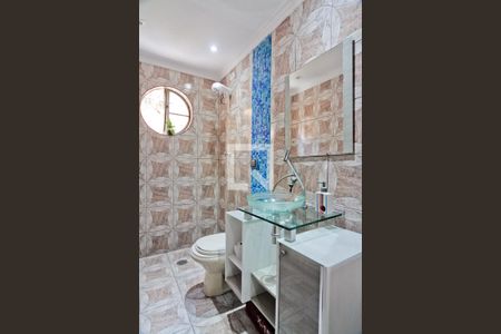 Banheiro de casa para alugar com 3 quartos, 60m² em Vila Itaberaba, São Paulo