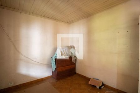 Quarto 1 de casa à venda com 3 quartos, 450m² em Vila das Oliveiras, Taboão da Serra