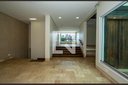 SALA de casa à venda com 5 quartos, 523m² em Vila Paris, Belo Horizonte