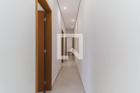 Corredor de casa para alugar com 2 quartos, 83m² em Centro, Mogi das Cruzes