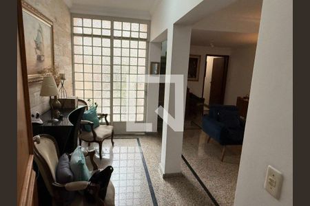 Casa à venda com 3 quartos, 172m² em Jardim Santo Antoninho, São Paulo