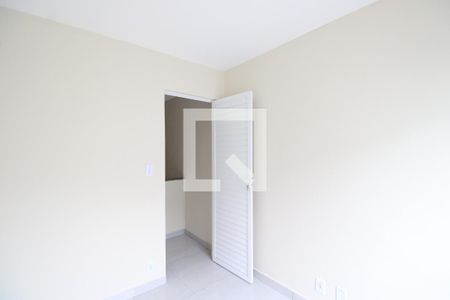 Quarto 1 de casa de condomínio à venda com 2 quartos, 70m² em Tanque, Rio de Janeiro