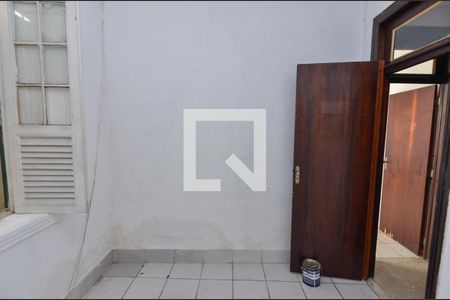 Quarto 1 de casa para alugar com 7 quartos, 525m² em Vila Isabel, Rio de Janeiro