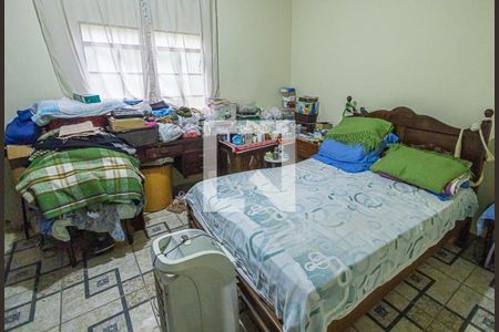 Quarto 1 de casa à venda com 3 quartos, 400m² em São Bernardo, Belo Horizonte