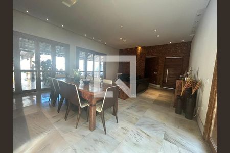 Casa para alugar com 4 quartos, 548m² em Garças, Belo Horizonte