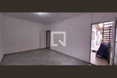 Casa para alugar com 1 quarto, 100m² em Vila Virginia, Itaquaquecetuba