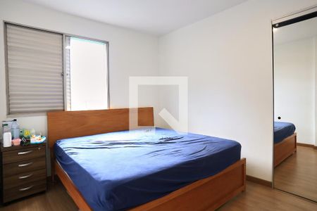 Quarto de apartamento para alugar com 3 quartos, 123m² em Colégio Batista, Belo Horizonte