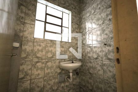 Banheiro 1 de casa à venda com 3 quartos, 172m² em Jardim Utinga, Santo André