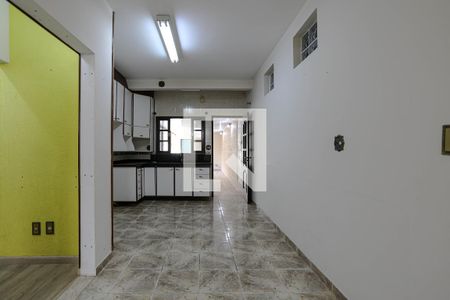 Sala de casa para alugar com 3 quartos, 240m² em Vila Suissa, Mogi das Cruzes