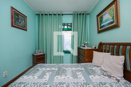 Quarto 2 de casa à venda com 3 quartos, 183m² em Parque Pinheiros, Taboão da Serra