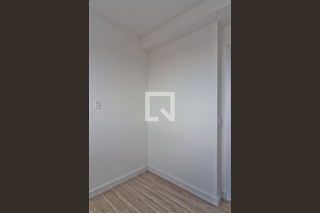 Quarto 2 de apartamento para alugar com 2 quartos, 40m² em Vila Amélia, São Paulo