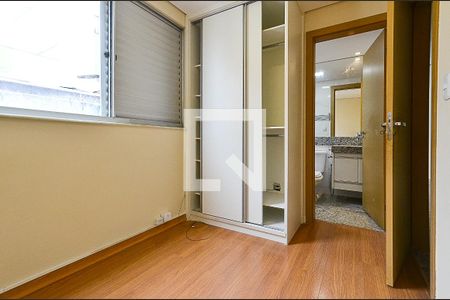 Suíte 1 de apartamento para alugar com 2 quartos, 130m² em Cruzeiro, Belo Horizonte