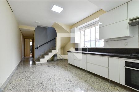 Sala Ambientes de apartamento para alugar com 2 quartos, 130m² em Cruzeiro, Belo Horizonte