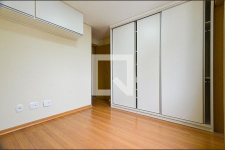 Suíte 2 de apartamento para alugar com 2 quartos, 130m² em Cruzeiro, Belo Horizonte