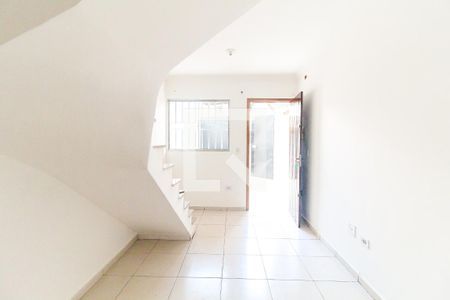 Sala/Cozinha de casa para alugar com 2 quartos, 55m² em Jardim Nossa Senhora do Carmo, São Paulo