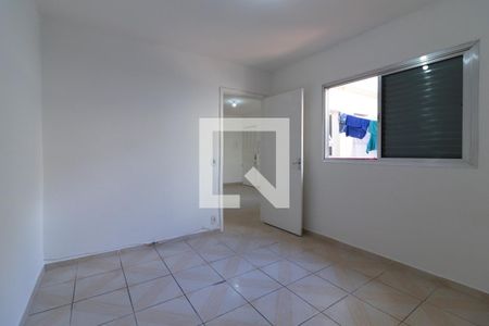 Quarto 1 de apartamento para alugar com 1 quarto, 60m² em Vila Nhocuné, São Paulo