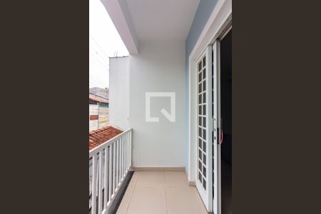 Sacada da Sala de casa à venda com 4 quartos, 200m² em Jardim Primeiro de Maio (chacara Fazendinha), Osasco