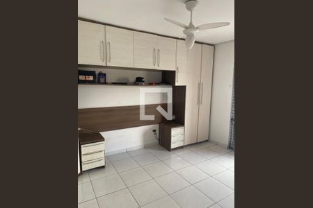 Quarto de casa à venda com 4 quartos, 200m² em Vila Miami, São Paulo