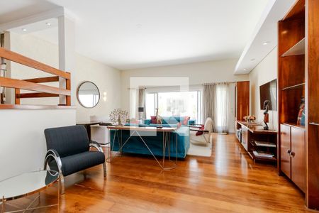 Sala de casa para alugar com 4 quartos, 500m² em Brooklin, São Paulo