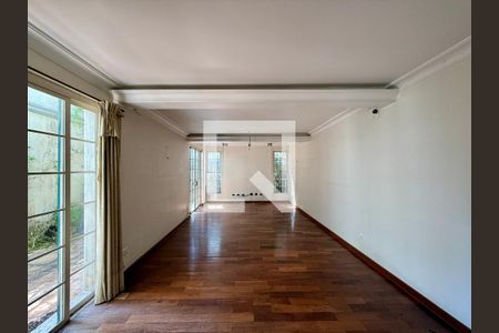 Sala de casa para alugar com 3 quartos, 300m² em Granja Julieta, São Paulo