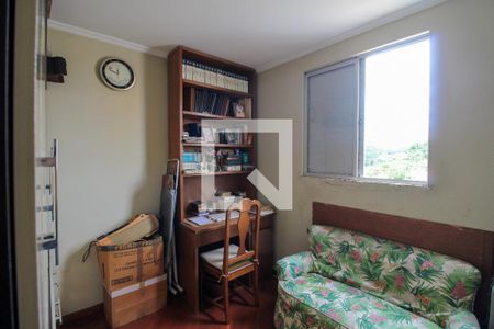 Quarto 2 de apartamento para alugar com 2 quartos, 45m² em Jardim Pinheiros, São Paulo