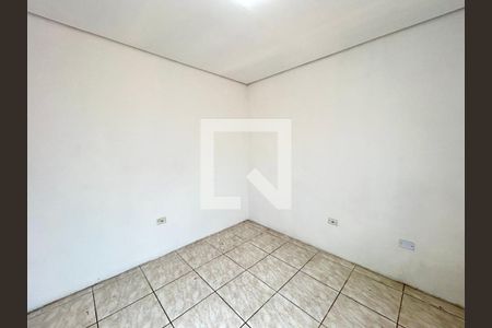 Quarto de casa para alugar com 1 quarto, 35m² em Parque Renato Maia, Guarulhos