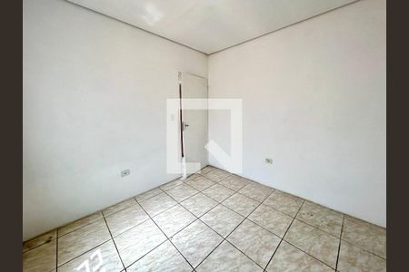 Quarto de casa para alugar com 1 quarto, 35m² em Parque Renato Maia, Guarulhos