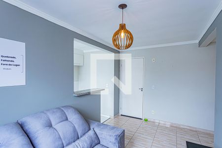 Sala de apartamento para alugar com 2 quartos, 50m² em Jaraguá, São Paulo