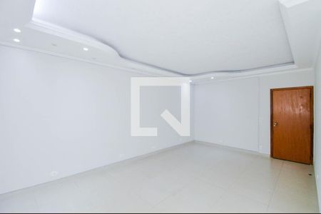 Sala de casa para alugar com 4 quartos, 223m² em Jardim Zaira, Guarulhos