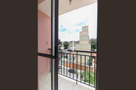 Varanda da Sala de apartamento para alugar com 2 quartos, 52m² em Vila Carmosina, São Paulo