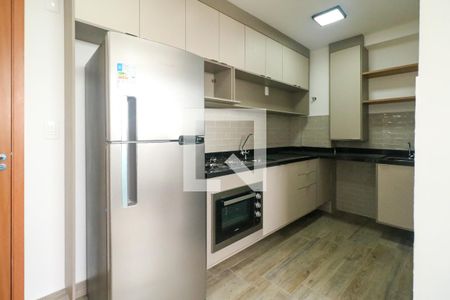 Cozinha e Área de Serviço de apartamento para alugar com 2 quartos, 34m² em Vila Palmares, São Caetano do Sul