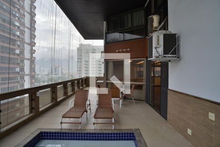 Varanda de apartamento para alugar com 4 quartos, 400m² em Barra da Tijuca, Rio de Janeiro