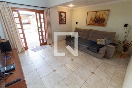 SALA DE TV de casa de condomínio à venda com 5 quartos, 288m² em Parque dos Jacarandás, Campinas