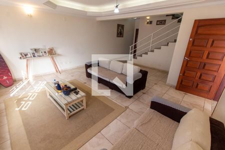 SALA DE ESTAR de casa de condomínio à venda com 5 quartos, 288m² em Parque dos Jacarandás, Campinas