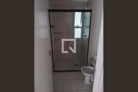 Banheiro de apartamento à venda com 3 quartos, 65m² em Ponte Grande, Guarulhos