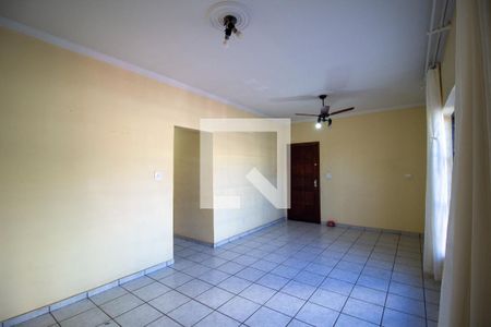 Sala de casa para alugar com 4 quartos, 400m² em Vila Carvalho, Sorocaba