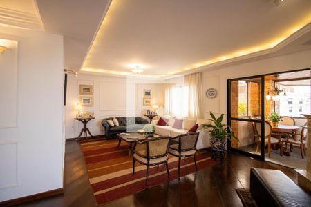 Sala de apartamento para alugar com 5 quartos, 250m² em Vila Suzana, São Paulo