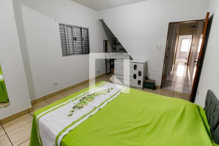 Suíte 1 de casa para alugar com 3 quartos, 101m² em Jardim Saint Moritz, Taboão da Serra