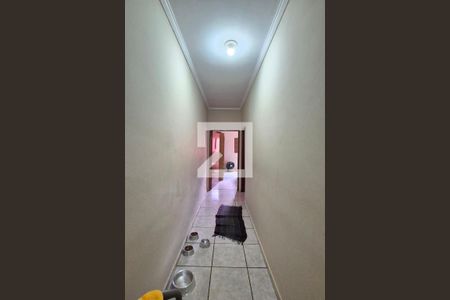 Corredor de casa à venda com 4 quartos, 150m² em Parque Via Norte, Campinas