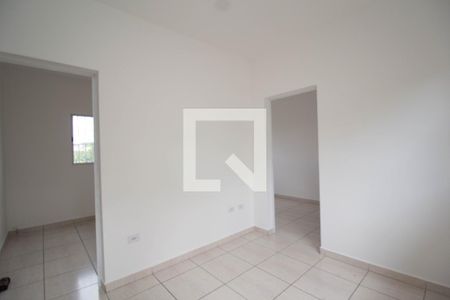 Sala de casa para alugar com 2 quartos, 65m² em Vila Mangalot, São Paulo