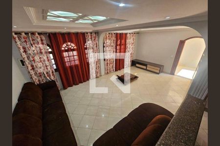 Casa à venda com 5 quartos, 300m² em Vila Barros, Guarulhos