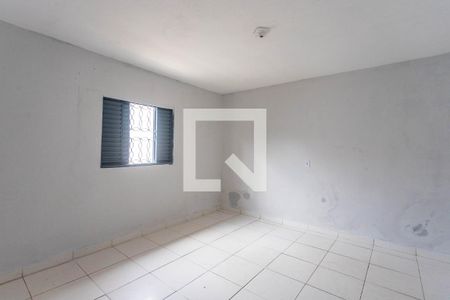 Casa para alugar com 1 quarto, 40m² em Vila Santa Antonia, Diadema