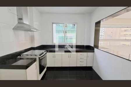 Apartamento para alugar com 3 quartos, 97m² em Lourdes, Belo Horizonte